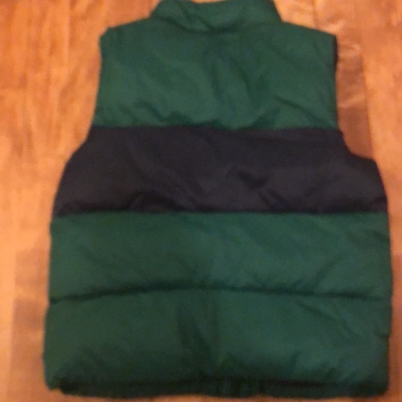 Old Navy puffer vest size S (6-7) - Picture 3 of 3